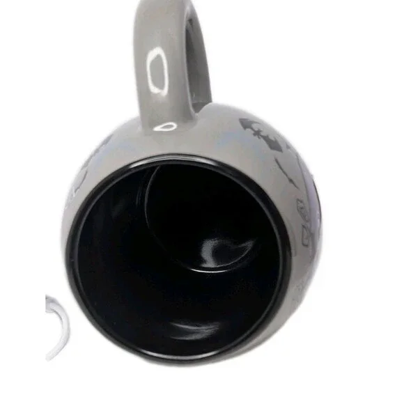 Disney Tim Burton's Nightmare Before Christmas 18oz Mug - Picture 4 of 5